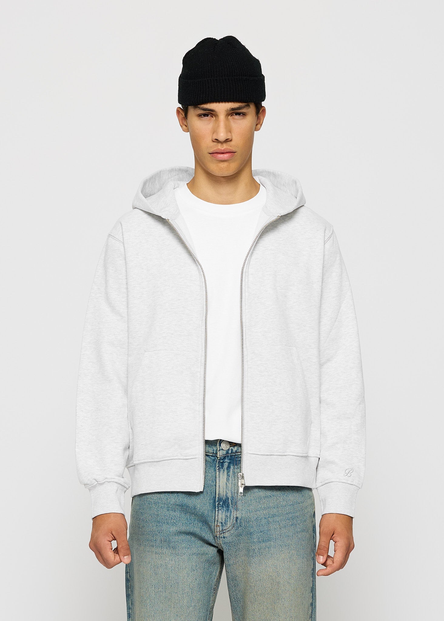 Basic Zip Hoodie