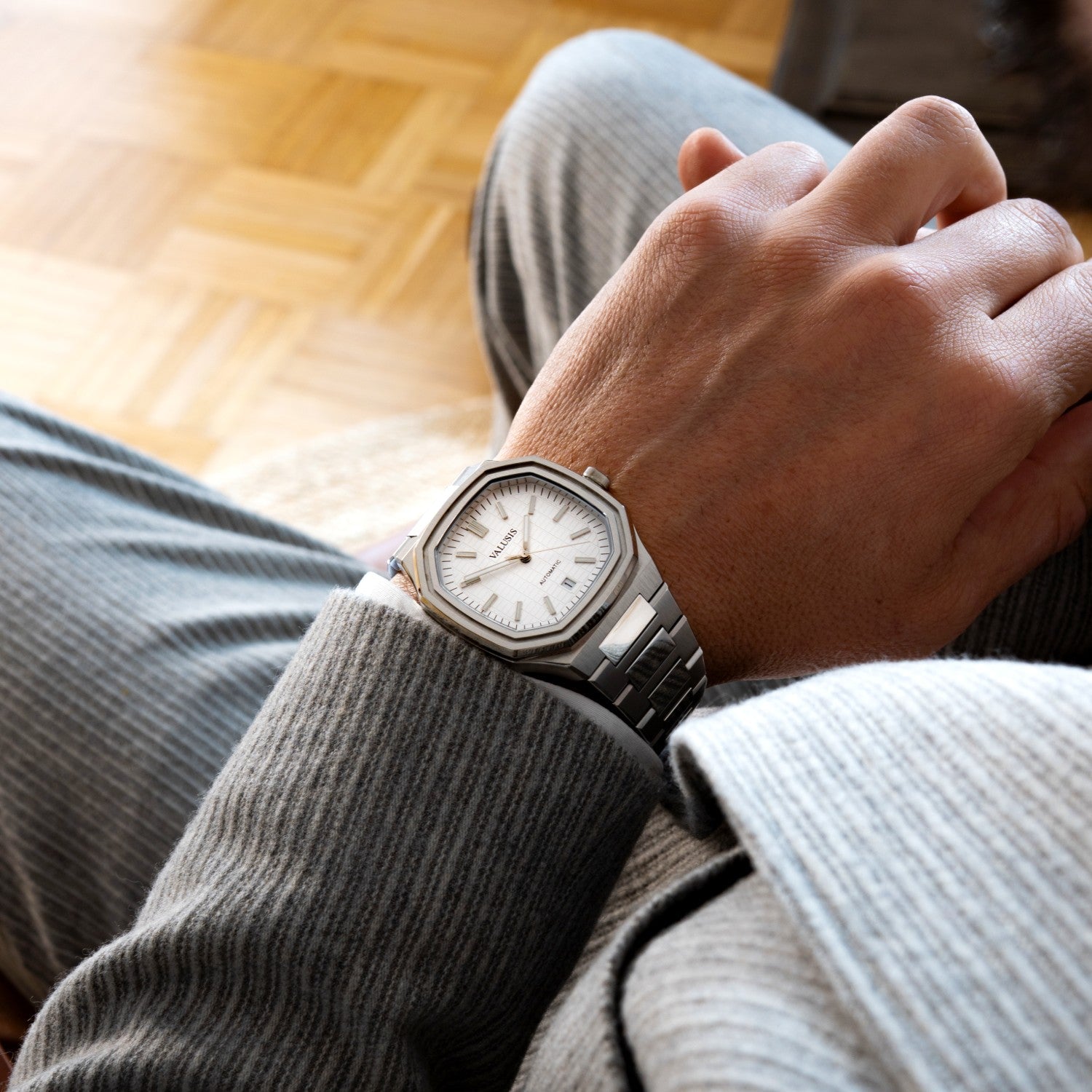 VOLT WHITE AUTOMATIC